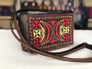 paspor med blk red yel